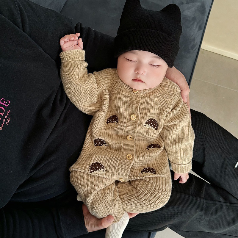 Hedgehog Embroidery Baby Knitt - đánh giá và giá Baby Nursery Embroidery